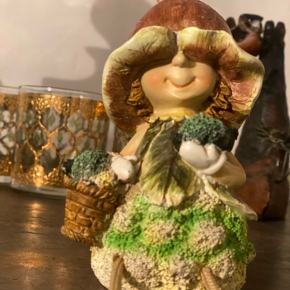 sitting Fairy - Picture 4 of 6